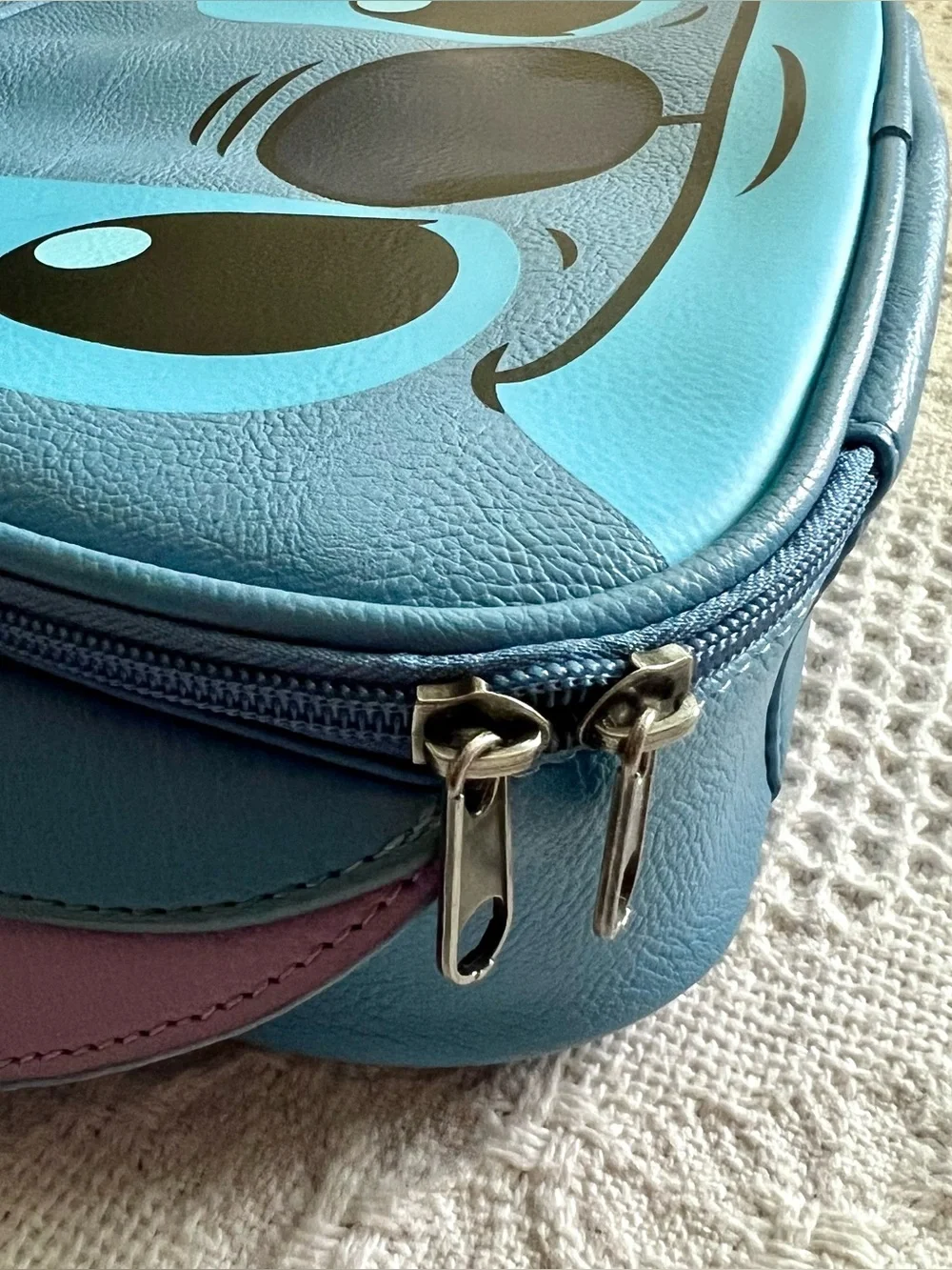 Disney Loungefly Stitch Head Figural Lunchbox Insulated Easy Clean